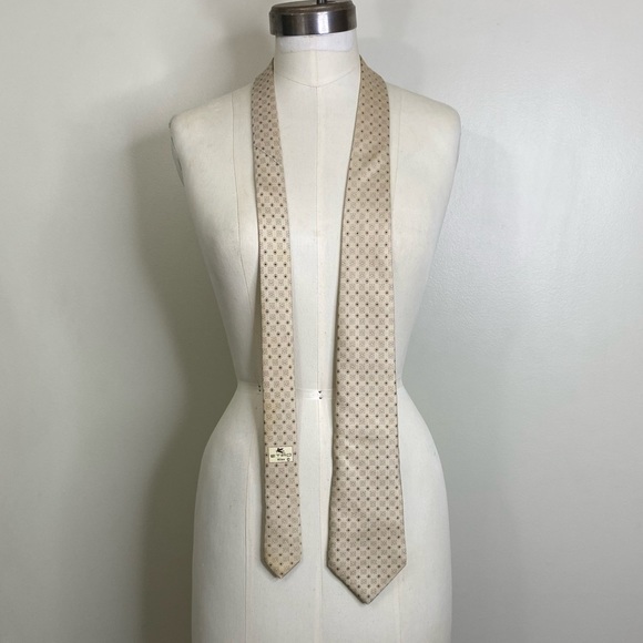 ETRO 100% Silk Tie Made in Italy - Picture 2 of 9